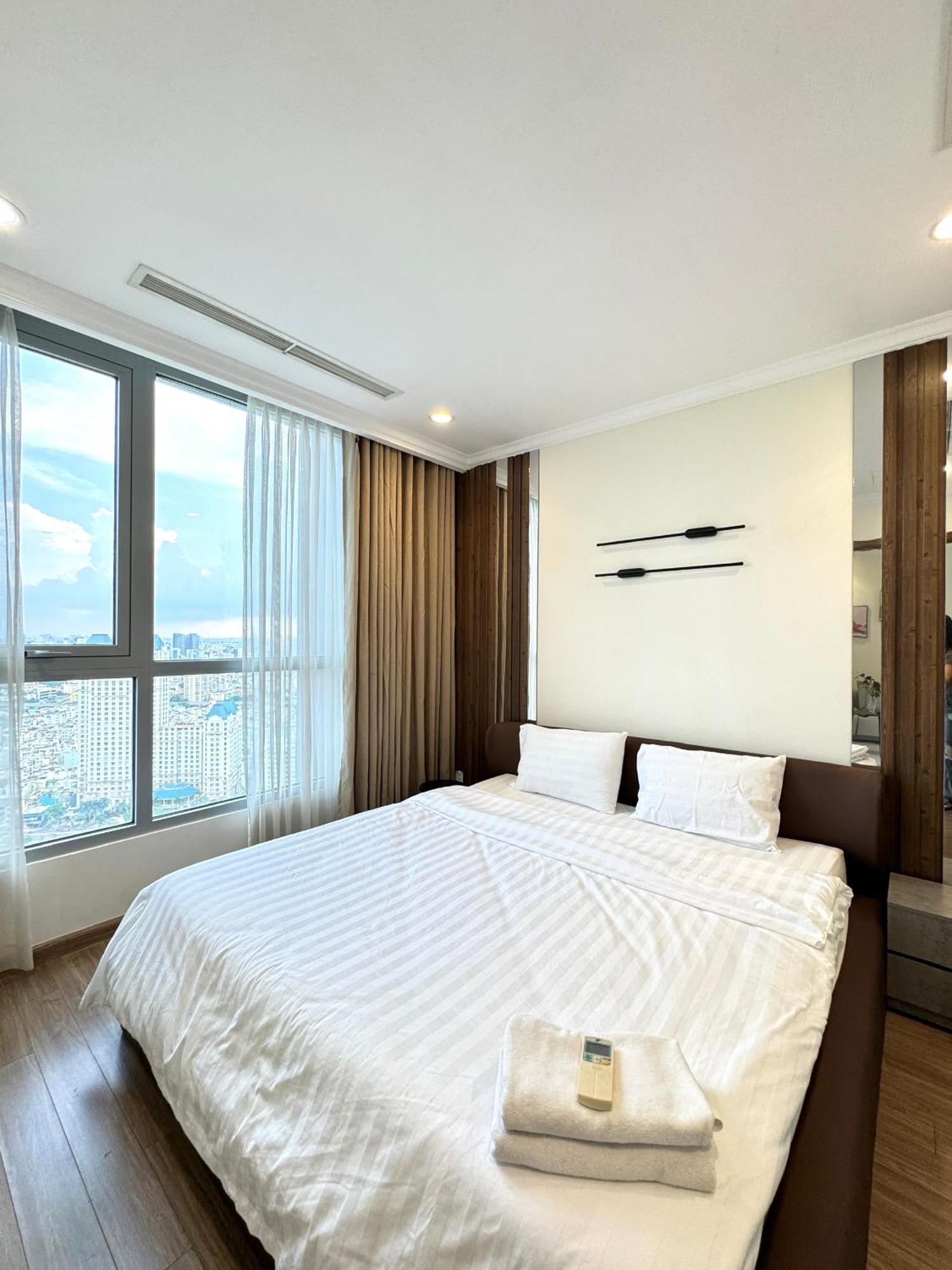Landmark Luxury Residence - Luna Apartment Ho Chi Minh City Exterior photo