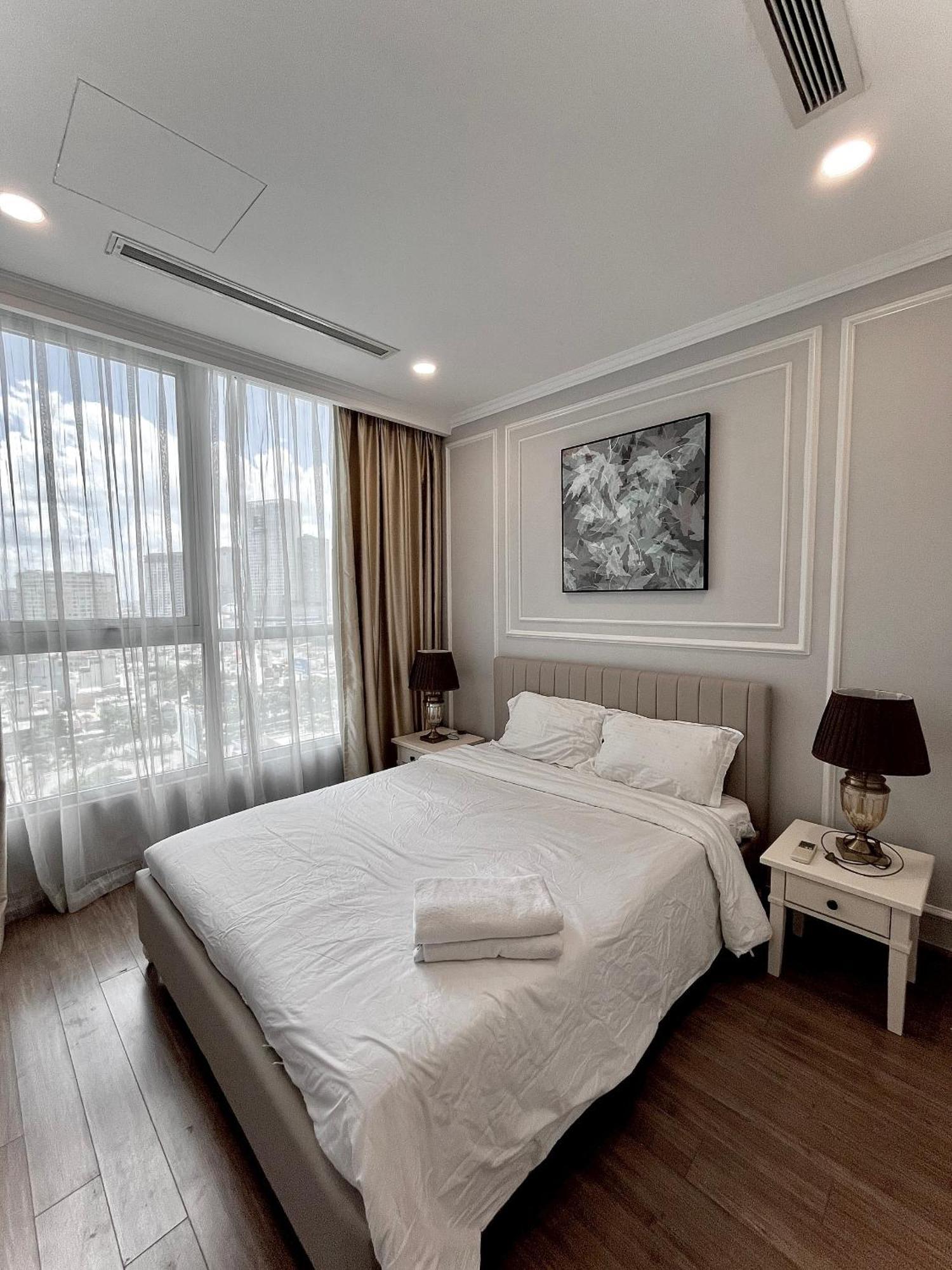 Landmark Luxury Residence - Luna Apartment Ho Chi Minh City Exterior photo